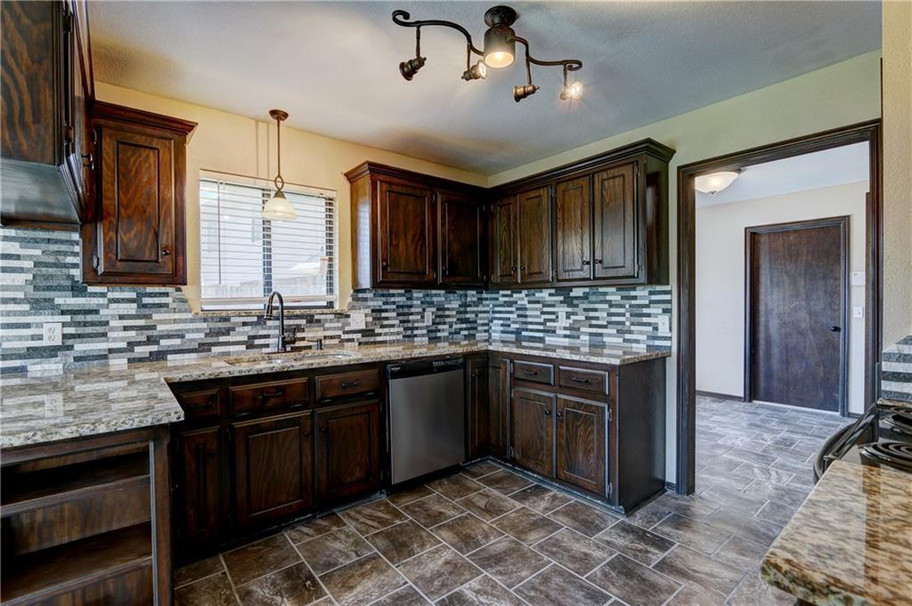 405 Rhoades Ct, Norman, OK 73072 photo 13