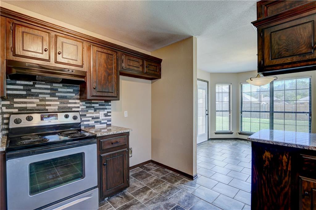 405 Rhoades Ct, Norman, OK 73072 photo 12