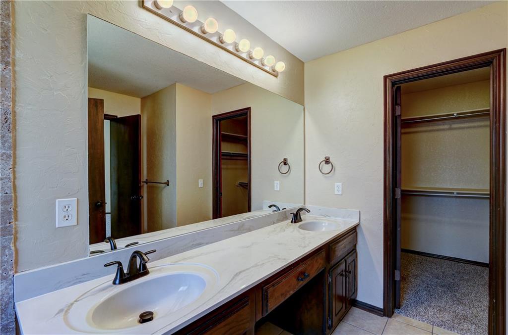 405 Rhoades Ct, Norman, OK 73072 photo 24