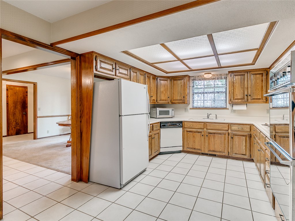 3108 Eagle Crest Rd, Edmond, OK 73013 photo 12