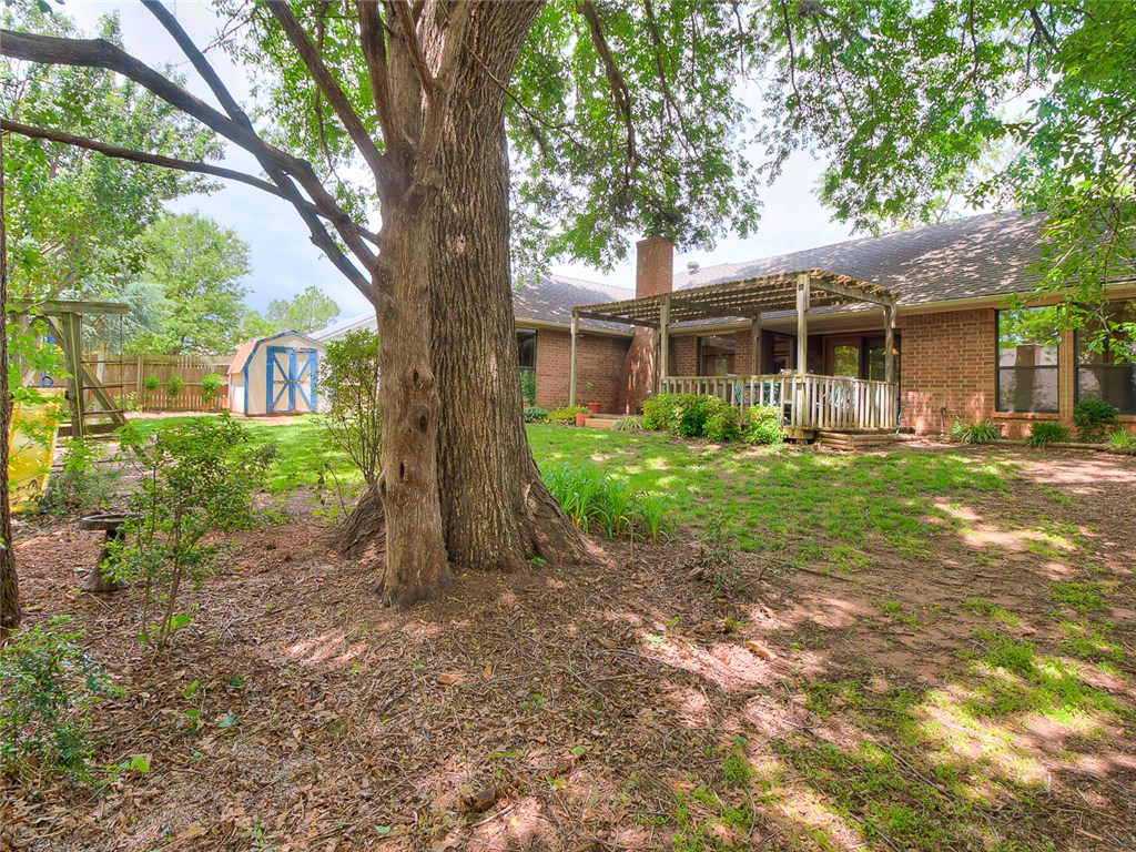 3108 Eagle Crest Rd, Edmond, OK 73013 photo 4