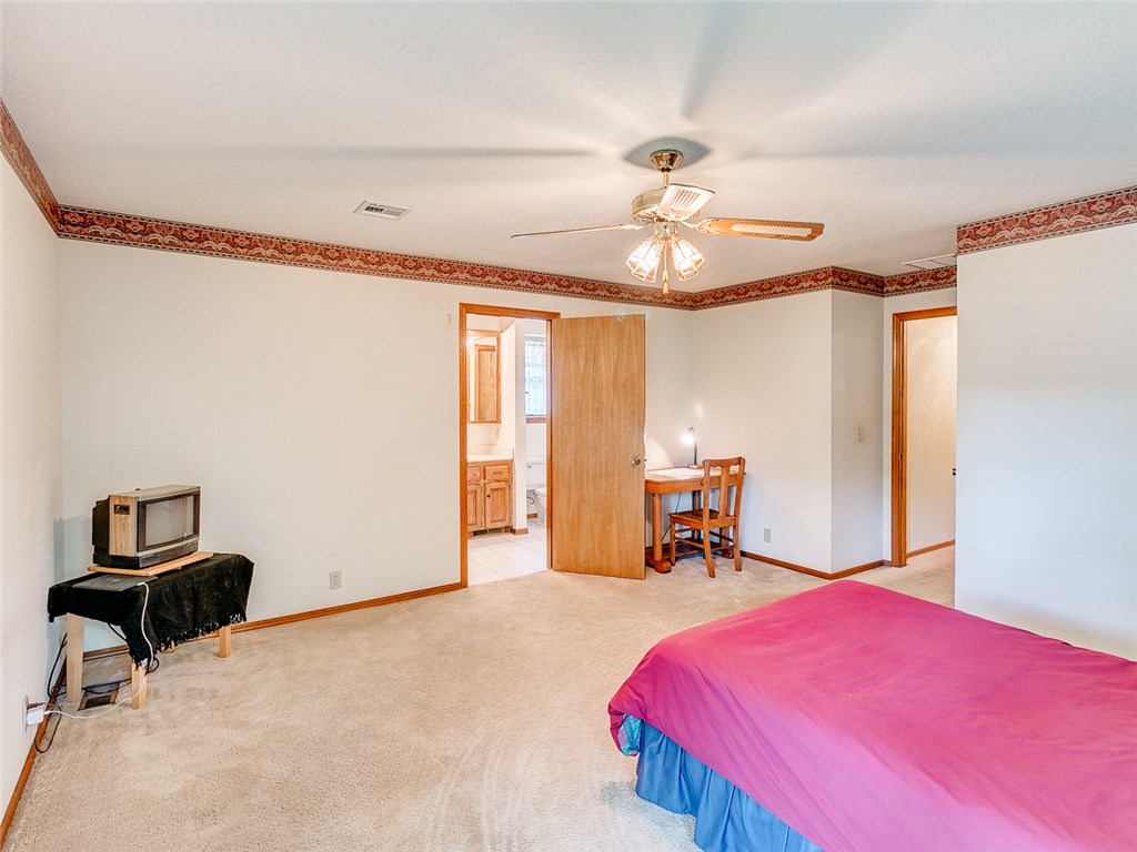 3108 Eagle Crest Rd, Edmond, OK 73013 photo 19
