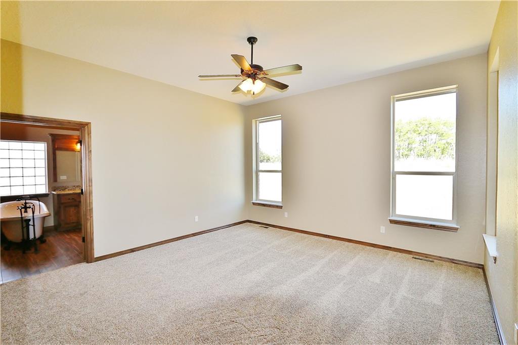 506 Hannah, Tuttle, OK 73089 photo 8