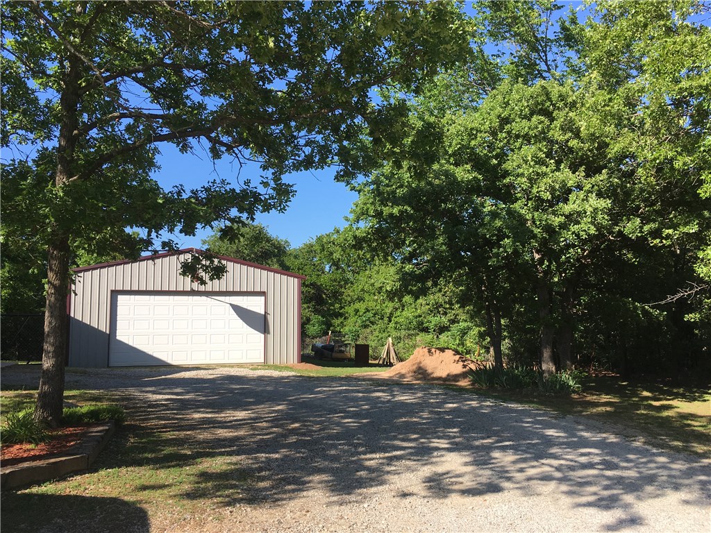 107 Brenda Ln, Mcloud, OK 74851 photo 6