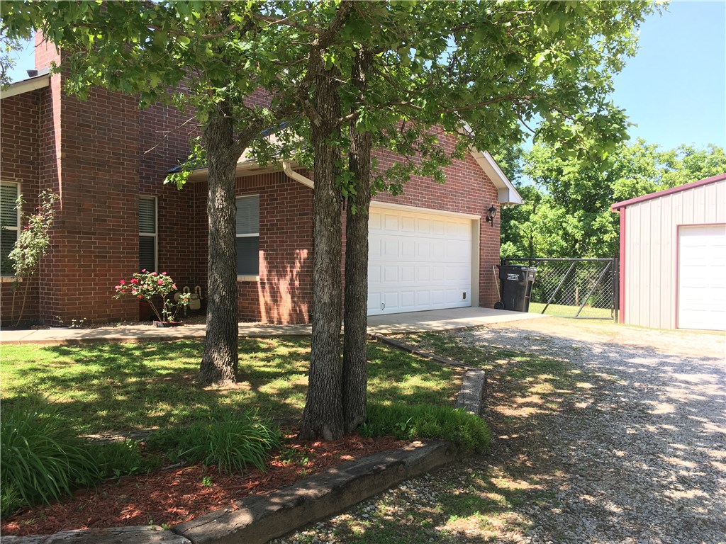 107 Brenda Ln, Mcloud, OK 74851 photo 5
