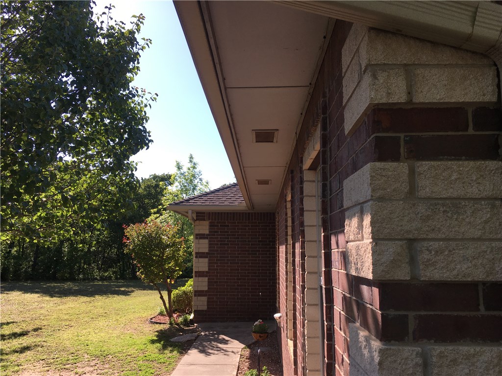 107 Brenda Ln, Mcloud, OK 74851 photo 3