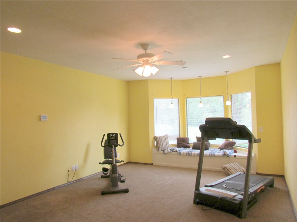 975 S Post Rd, Guthrie, OK 73044 photo 7