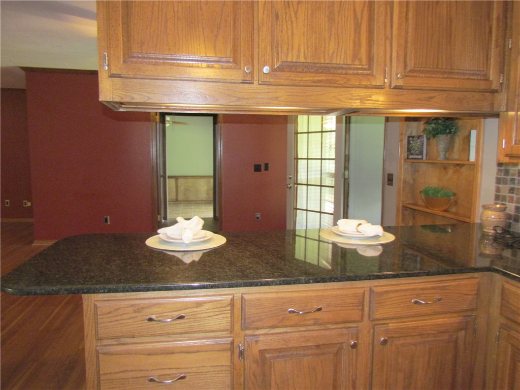 975 S Post Rd, Guthrie, OK 73044 photo 20