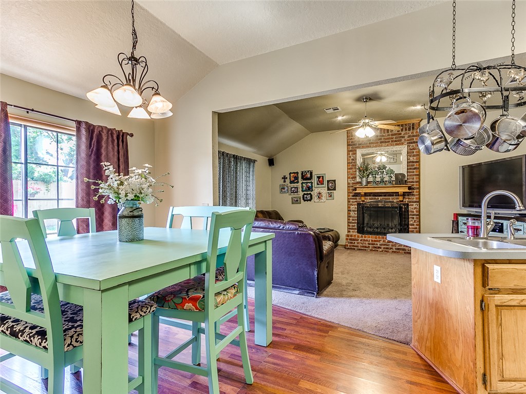309 Marrgate Dr, Yukon, OK 73099 photo 8