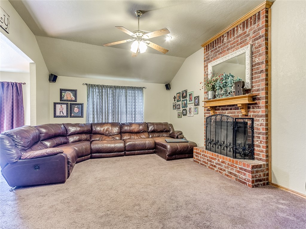 309 Marrgate Dr, Yukon, OK 73099 photo 7