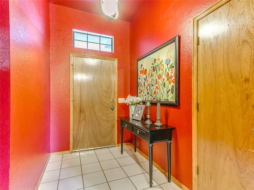 309 Marrgate Dr, Yukon, OK 73099 photo 5