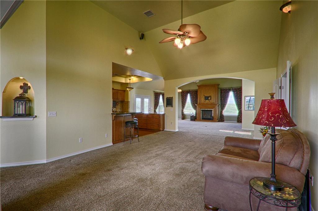 2910 E Silver City Rdg, Tuttle, OK 73089 photo 8