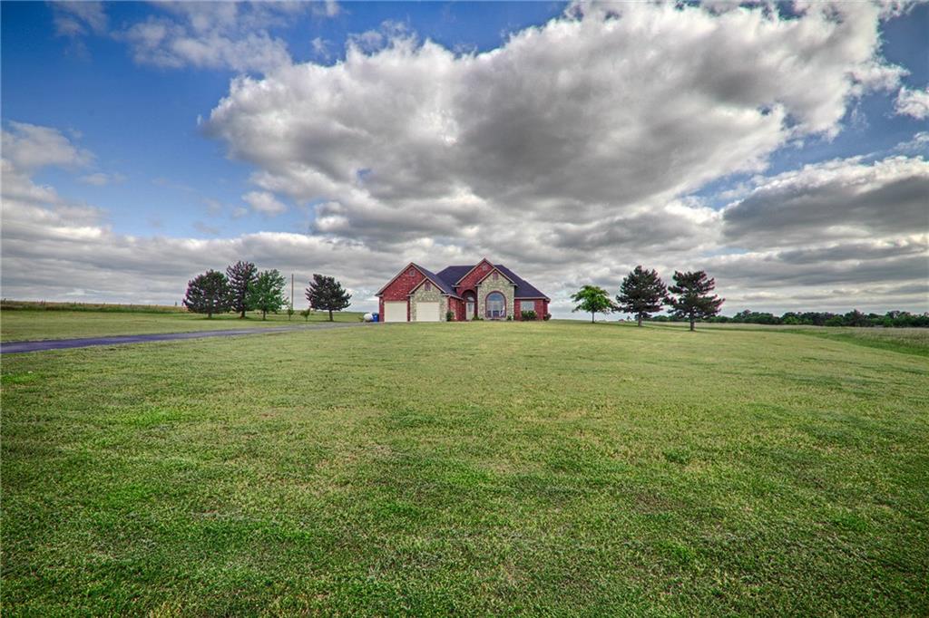 2910 E Silver City Rdg, Tuttle, OK 73089 photo 4
