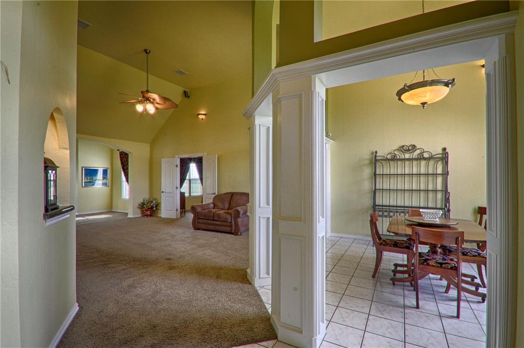 2910 E Silver City Rdg, Tuttle, OK 73089 photo 7