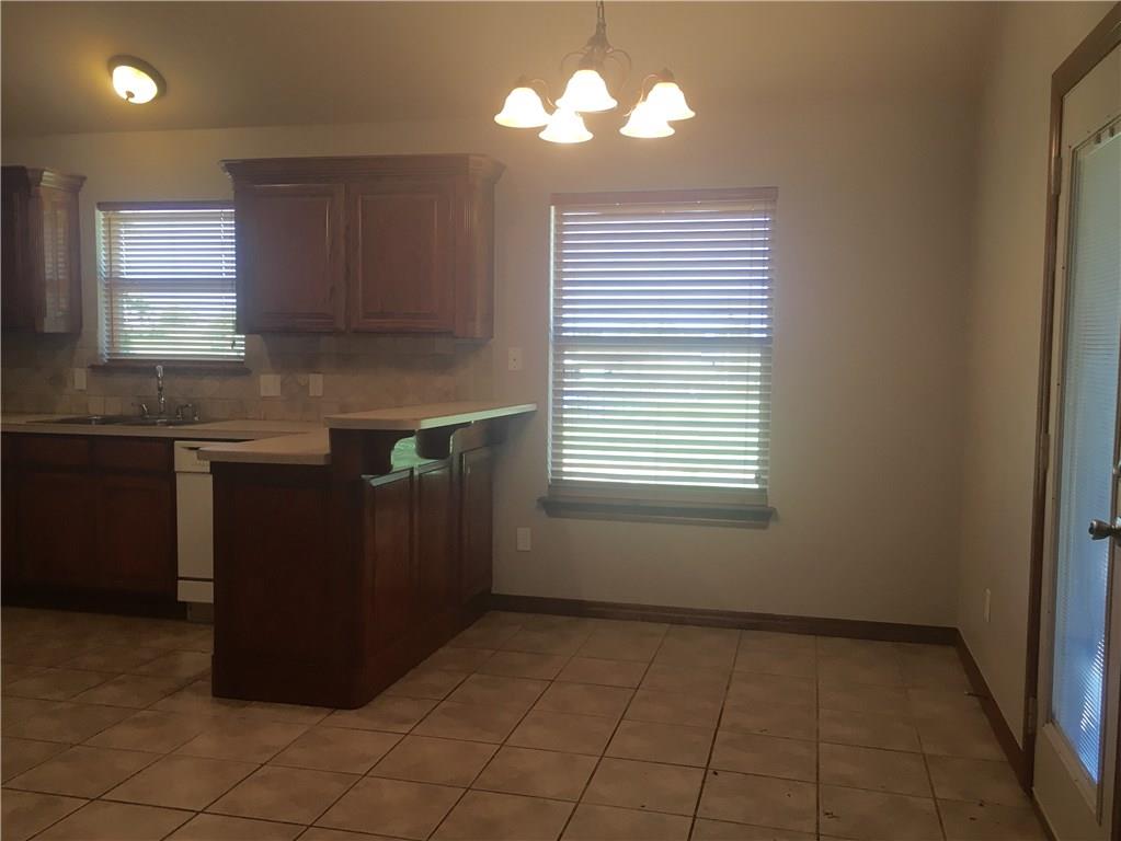 6809 Lewis Ln, Tuttle, OK 73089 photo 8