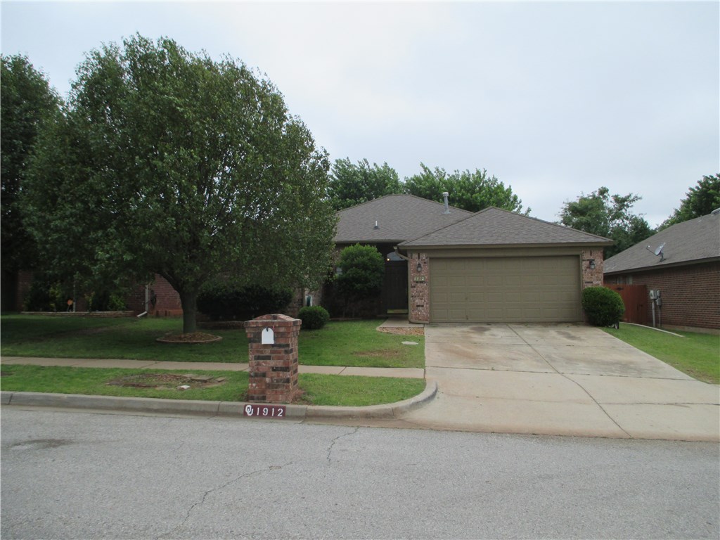 1912 E View Dr, Norman, OK 73071 photo 1