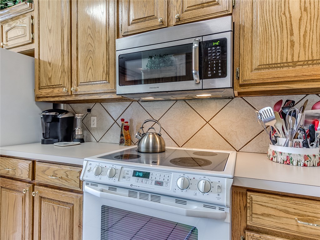 909 Grandview Rd, Tuttle, OK 73089 photo 11