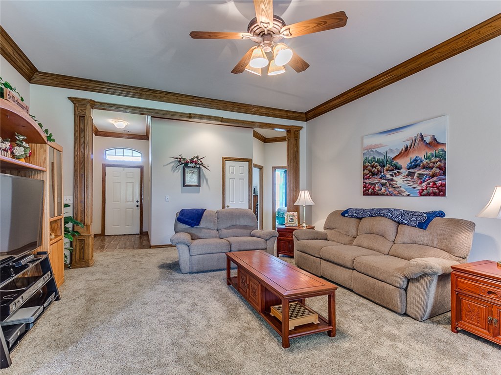 909 Grandview Rd, Tuttle, OK 73089 photo 6