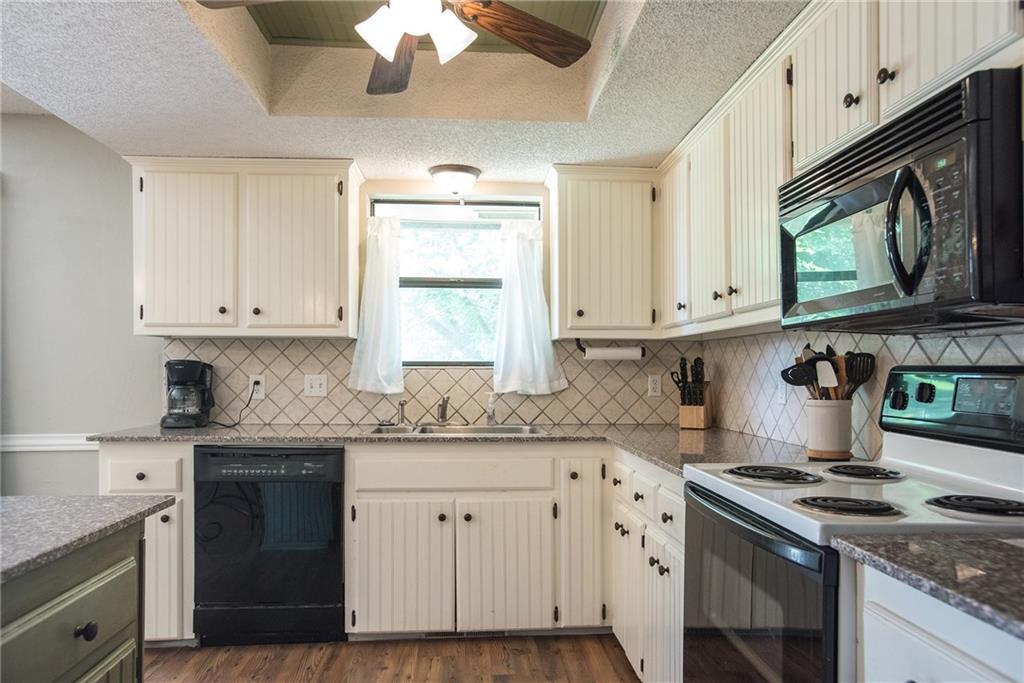 1813 Raquel Rd, Edmond, OK 73003 photo 12