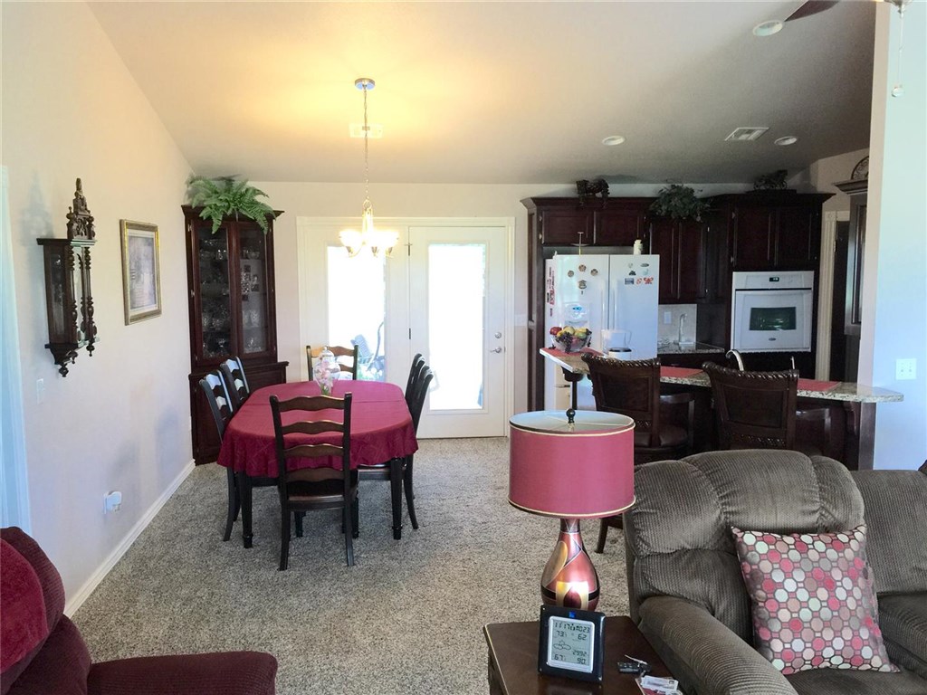 200 E Lakeview, Tecumseh, OK 74873 photo 7