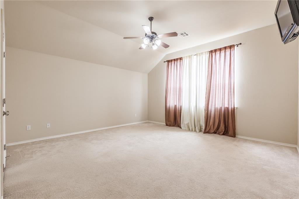 2917 Danielle Ter, Moore, OK 73160 photo 17