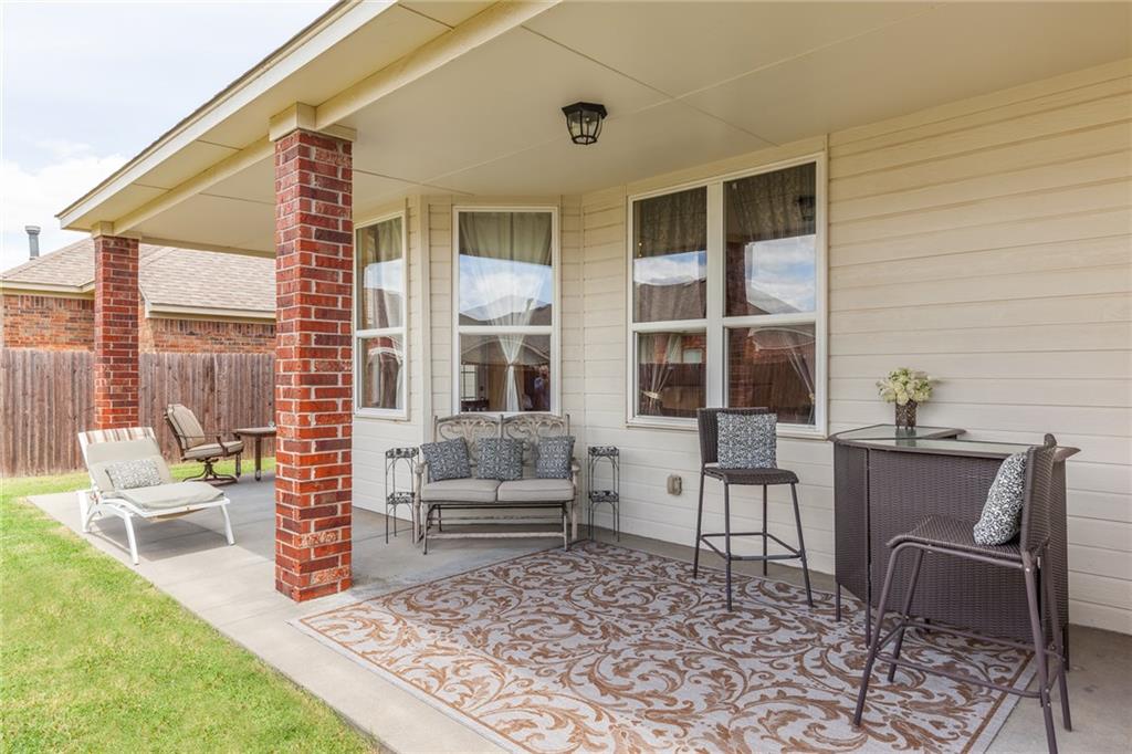 2917 Danielle Ter, Moore, OK 73160 photo 25