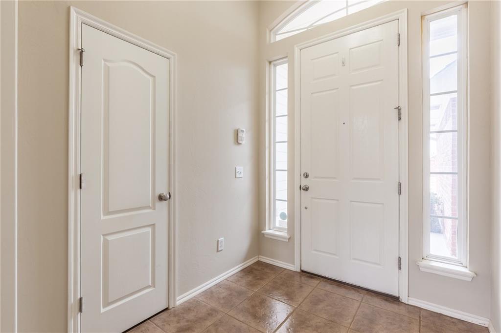 2917 Danielle Ter, Moore, OK 73160 photo 4
