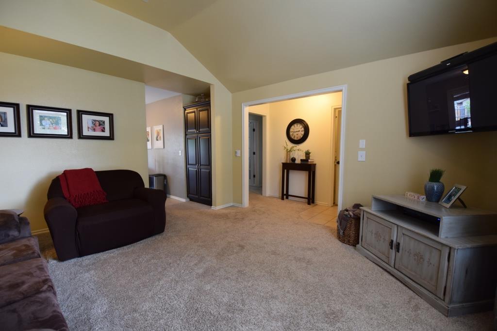 205 Greentree Dr, Noble, OK 73068 photo 7