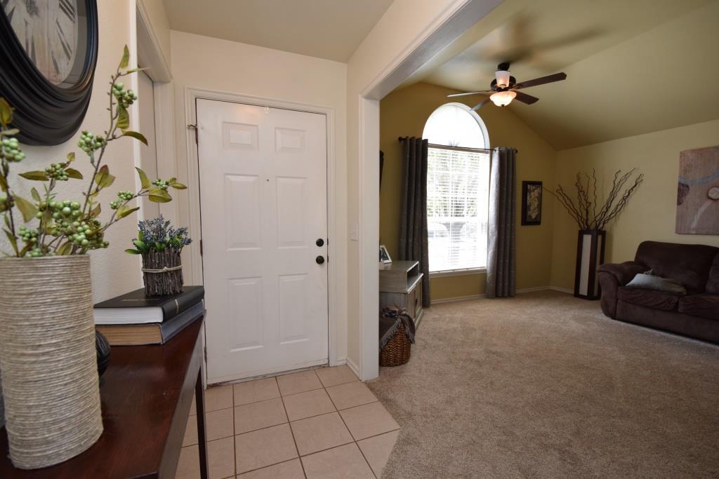 205 Greentree Dr, Noble, OK 73068 photo 4