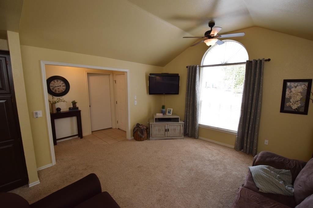 205 Greentree Dr, Noble, OK 73068 photo 6