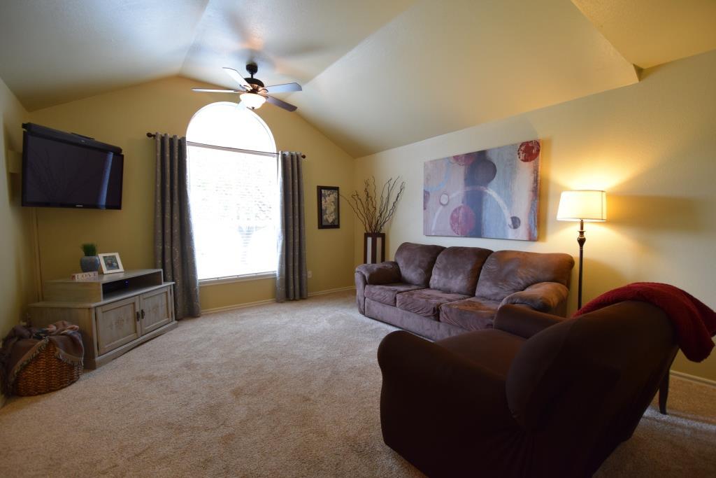 205 Greentree Dr, Noble, OK 73068 photo 8