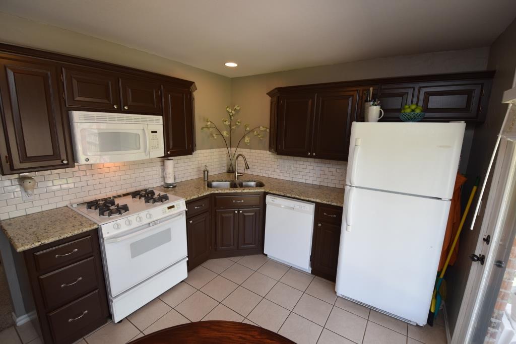 205 Greentree Dr, Noble, OK 73068 photo 12