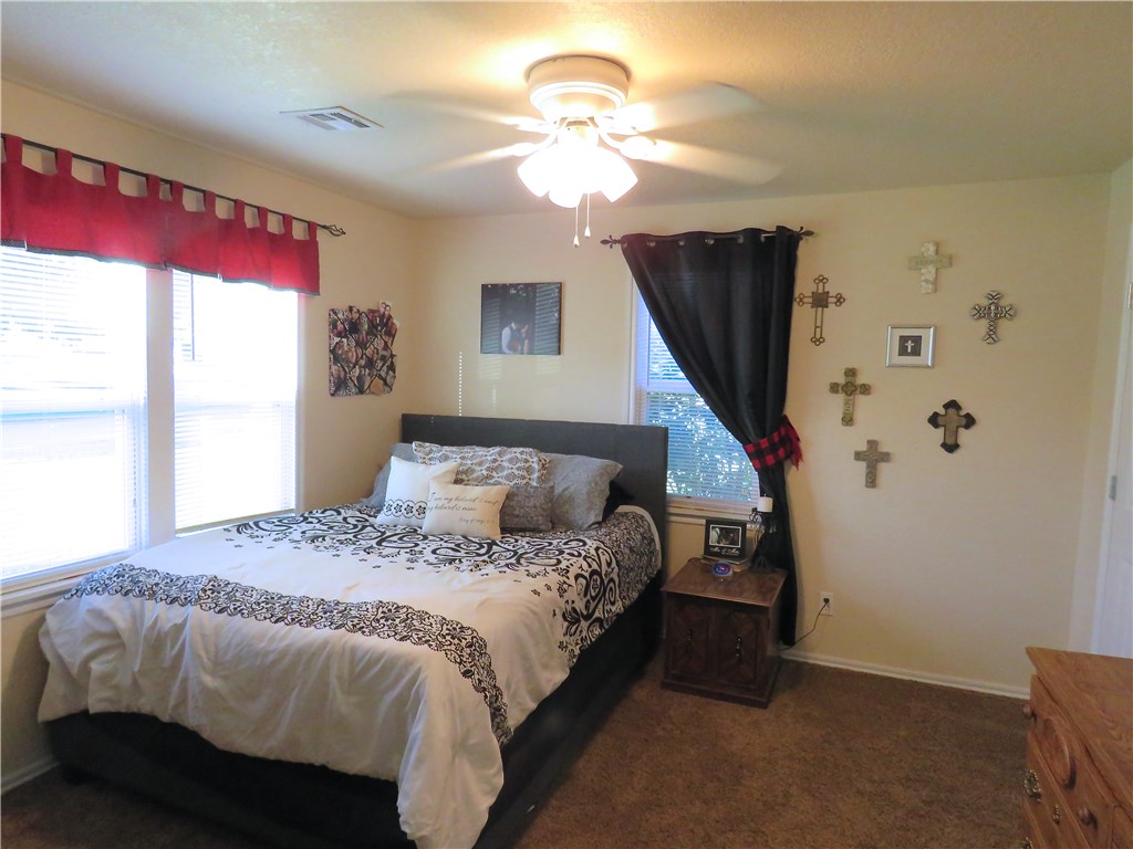 501 E Darrow, Shawnee, OK 74801 photo 10