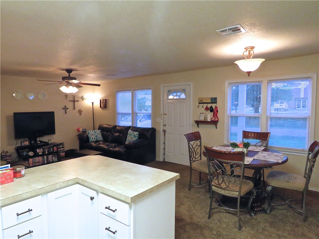 501 E Darrow, Shawnee, OK 74801 photo 8