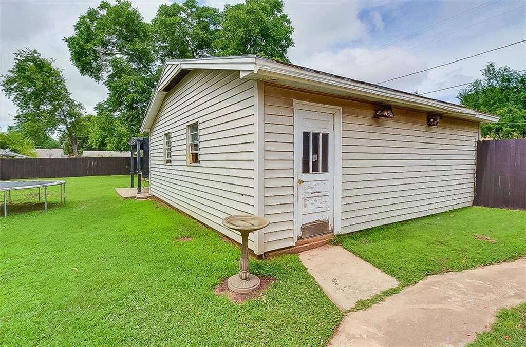 103 E Ash, Noble, OK 73068 photo 29