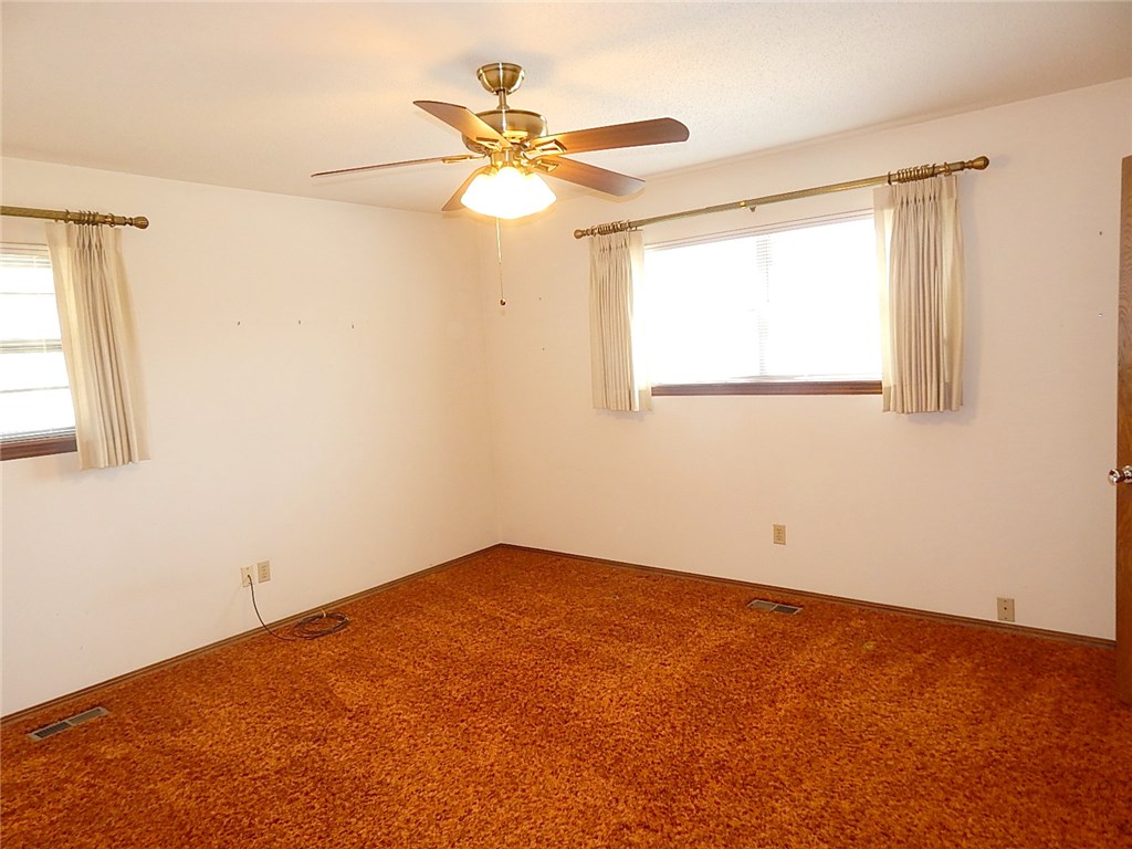 624 E 26th St, Edmond, OK 73013 photo 14