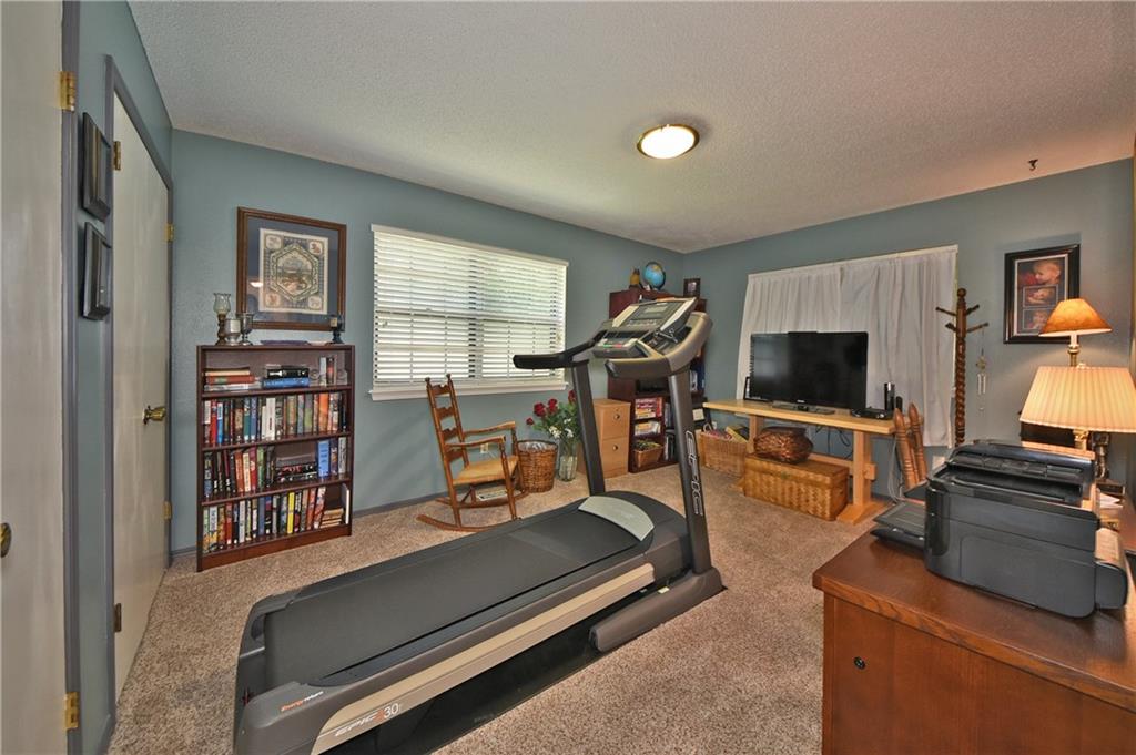 2805 E Randolph Rd, Edmond, OK 73013 photo 23