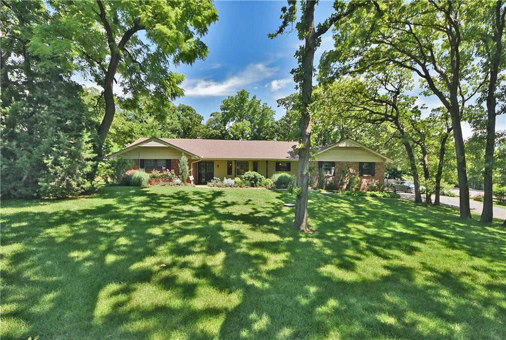 2805 E Randolph Rd, Edmond, OK 73013 photo 1