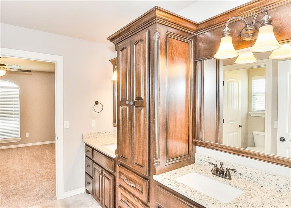 4600 Riata Cir, Tuttle, OK 73089 photo 22