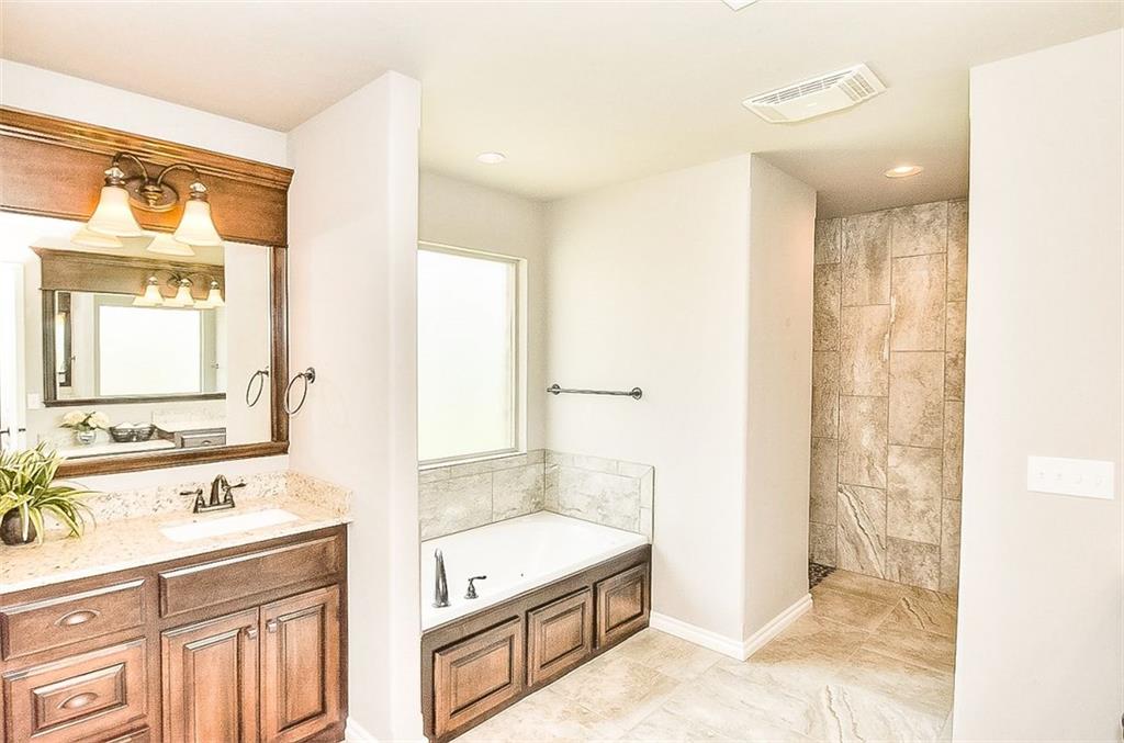 4600 Riata Cir, Tuttle, OK 73089 photo 15