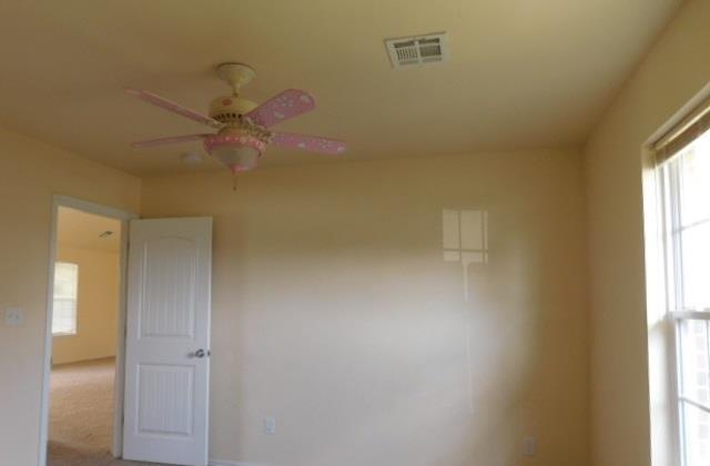 217 Glover Cir, Elgin, OK 73538 photo 9