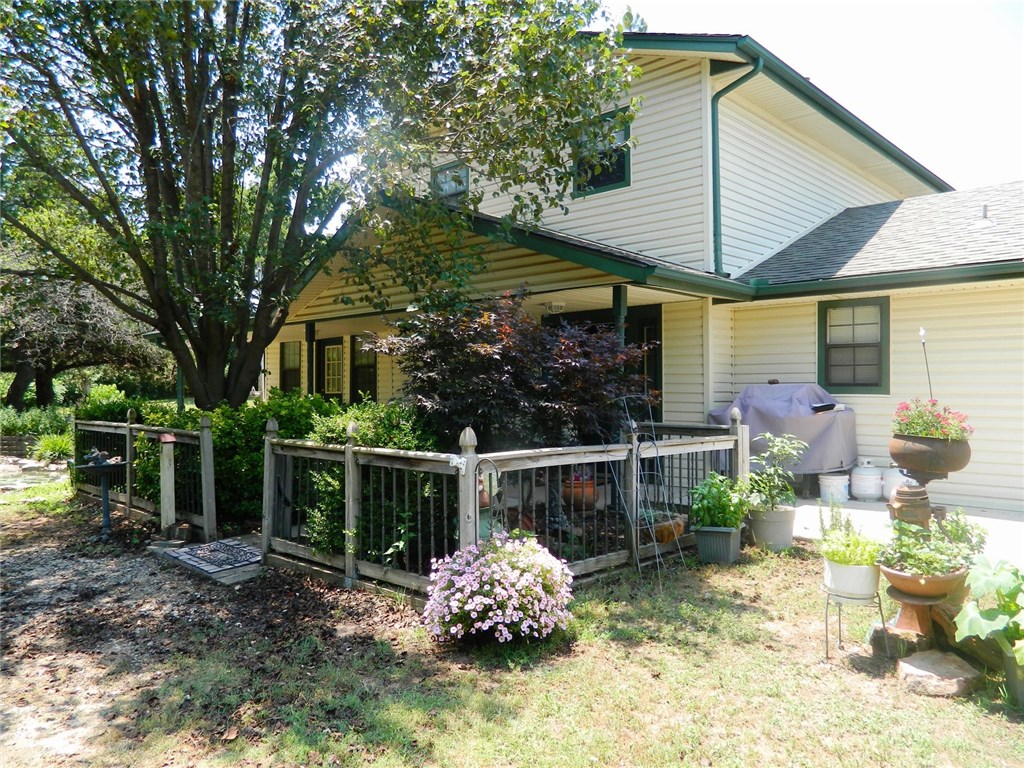 10251 Danielson Dr, Guthrie, OK 73044 photo 1