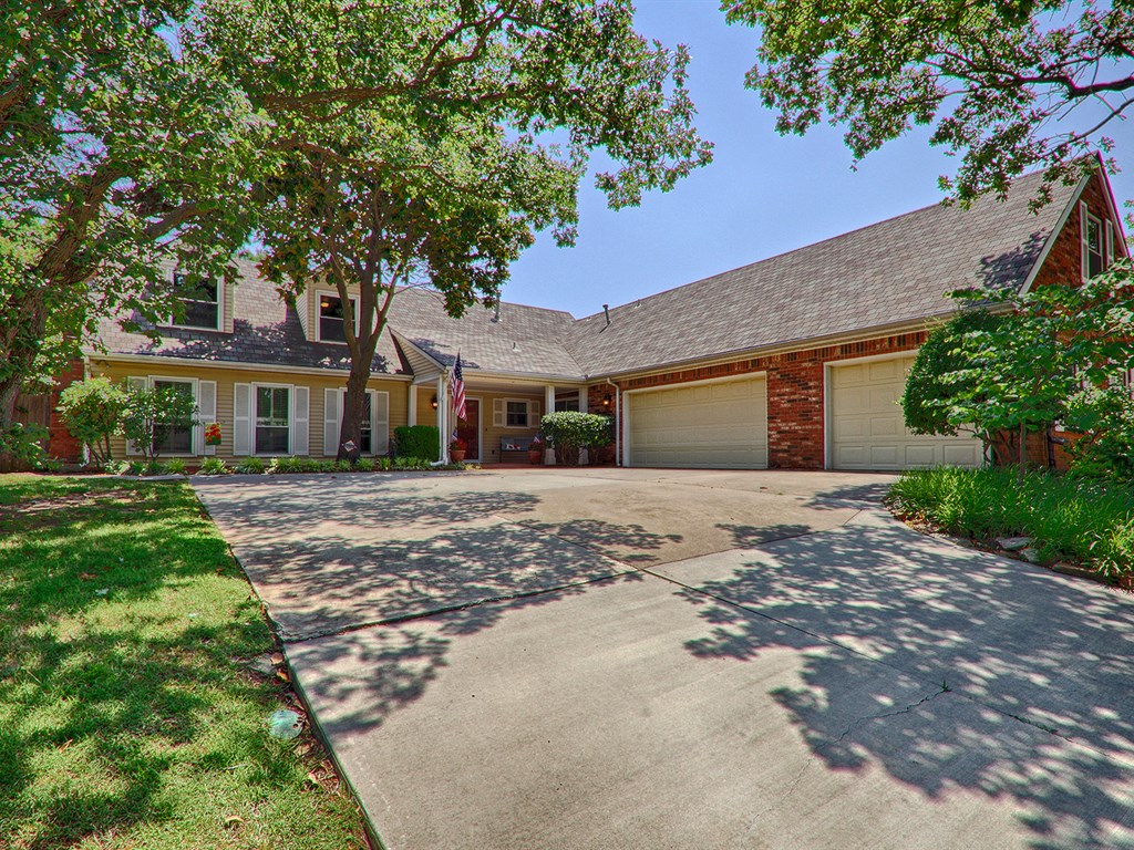 3216 Adobe Dr, Edmond, OK 73013 photo 3