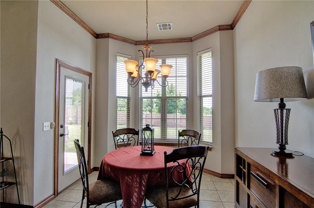 3232 33rd St, Moore, OK 73165 photo 12