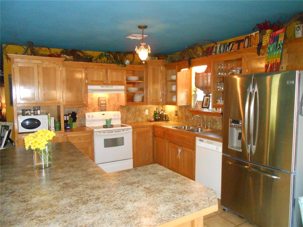 225 N Main, Mcloud, OK 74851 photo 11