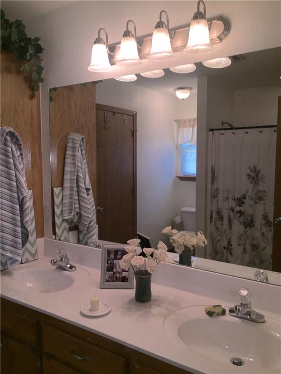 225 N Main, Mcloud, OK 74851 photo 18
