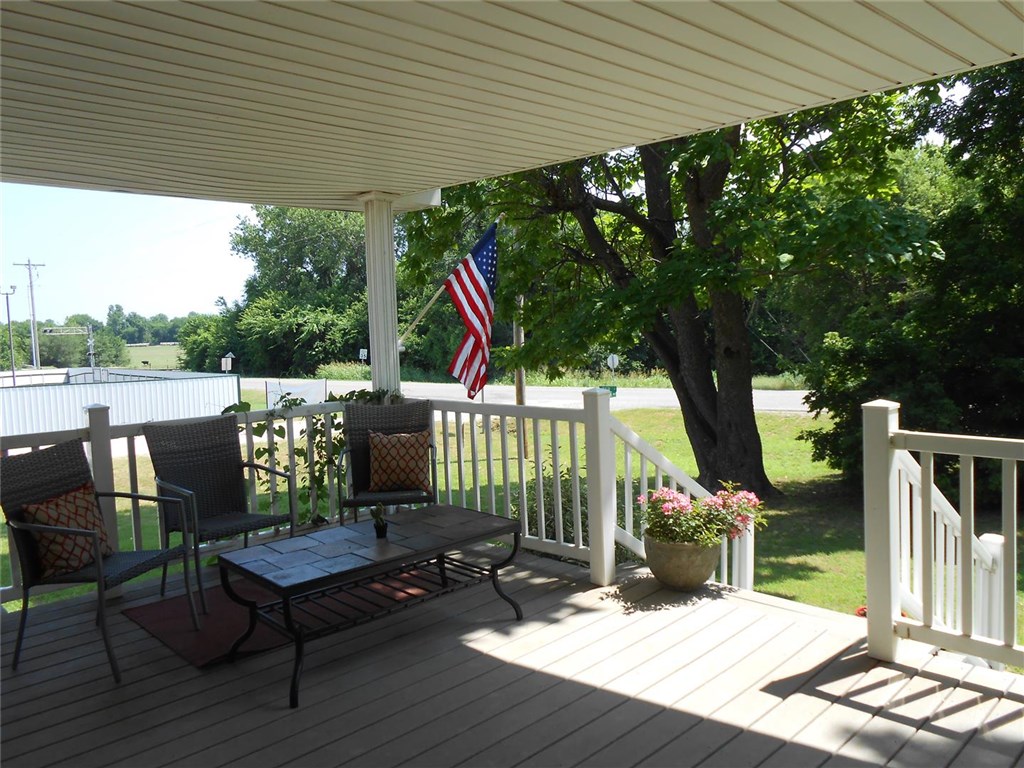 225 N Main, Mcloud, OK 74851 photo 5
