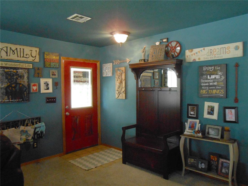 225 N Main, Mcloud, OK 74851 photo 6