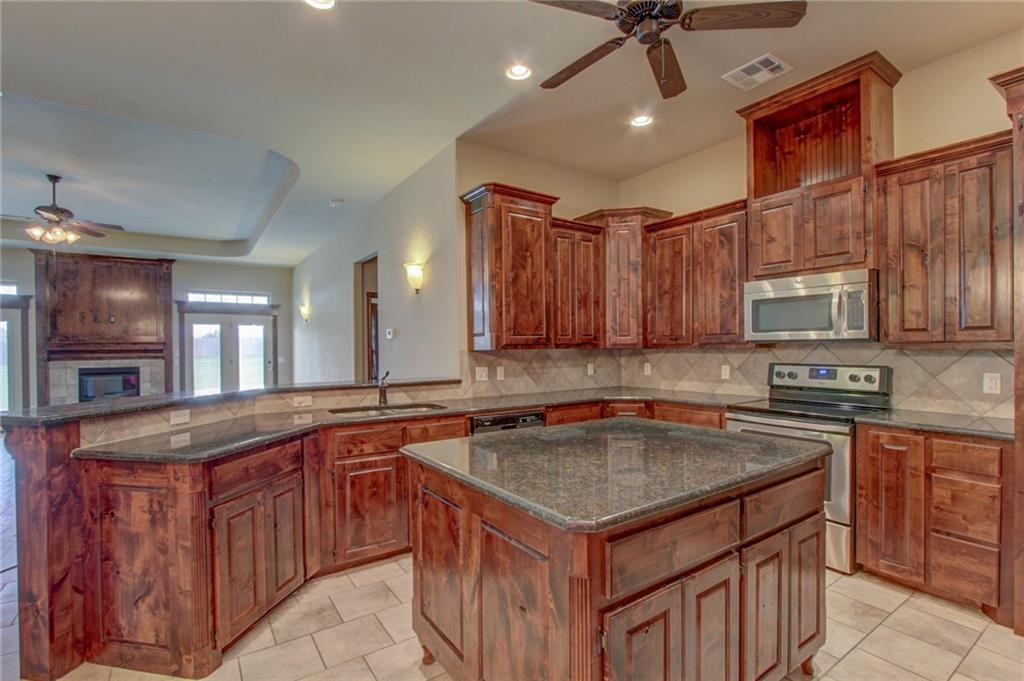 1909 Lighthouse Ln, Tuttle, OK 73089 photo 10