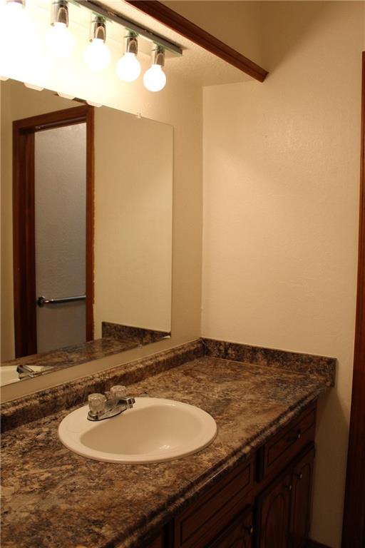 712 E Fox Ln, Newcastle, OK 73065 photo 22